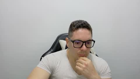 Snapshot of genesis_wb chatting on April 7, 2026, 1:50 am genesis_wb online show from April 7, 2026, 1:50 am