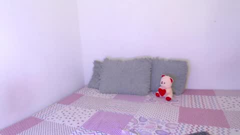 Genesis online show from February 6, 2025, 7:40 pm