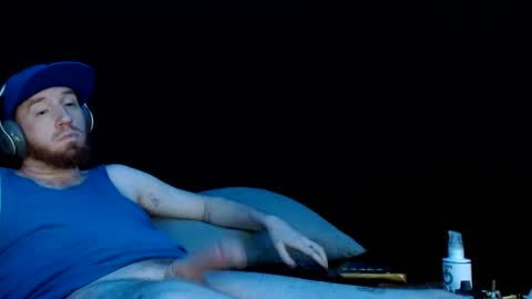 Snapshot of genitalwars chatting on January 17, 2026, 10:13 pm genitalwars online show from January 17, 2026, 10:13 pm