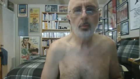 Steve online show from December 31, 2024, 10:01 pm