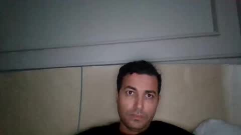 Snapshot of genteldevil chatting on December 17, 2025, 8:42 am genteldevil online show from December 17, 2025, 8:42 am