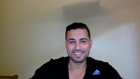 Snapshot of genteldevil chatting on March 19, 2026, 7:40 pm genteldevil online show from March 19, 2026, 7:40 pm