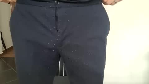 Snapshot of gentledad69 chatting on December 21, 2024, 10:06 am Gentle online show from December 21, 2024, 10:06 am