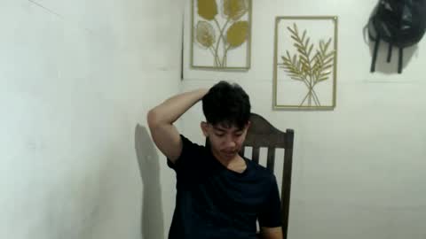 Rayl online show from September 27, 2025, 2:33 pm