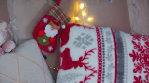 Snapshot of gentlerossi chatting on December 13, 2024, 3:32 pm GentleRossi online show from December 13, 2024, 3:32 pm