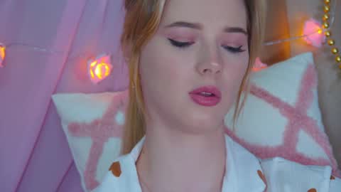 Snapshot of gentlerossi chatting on January 15, 2025, 6:19 pm GentleRossi online show from January 15, 2025, 6:19 pm