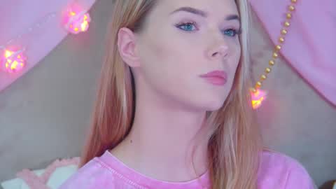 Snapshot of gentlerossi chatting on March 11, 2025, 3:34 pm GentleRossi online show from March 11, 2025, 3:34 pm