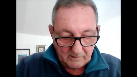 Snapshot of georg1412 chatting on December 16, 2025, 11:26 am georg1412 online show from December 16, 2025, 11:26 am