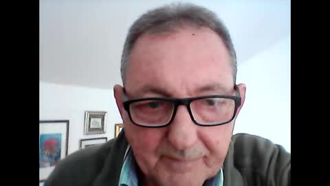 Snapshot of georg1412 chatting on February 5, 2026, 1:27 pm georg1412 online show from February 5, 2026, 1:27 pm