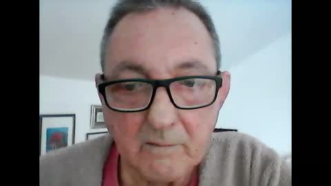 Snapshot of georg1412 chatting on February 11, 2026, 12:54 pm georg1412 online show from February 11, 2026, 12:54 pm