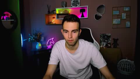 Snapshot of georg_ley chatting on March 10, 2026, 7:13 am Georg online show from March 10, 2026, 7:13 am