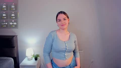 Julia online show from March 17, 2026, 6:11 pm