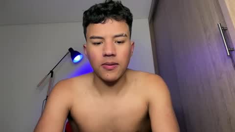 Snapshot of george_cams1 chatting on January 12, 2025, 2:24 am Jorge online show from January 12, 2025, 2:24 am