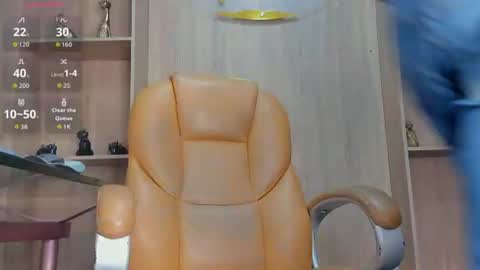 Snapshot of george_diesell_ chatting on June 19, 2026, 5:56 am George online show from June 19, 2026, 5:56 am