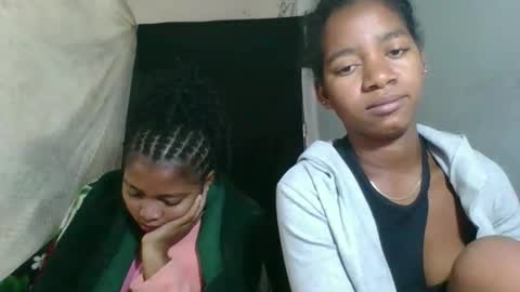 georgette981 online show from February 13, 2026, 7:37 am