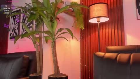 Snapshot of georgina_caruso chatting on February 14, 2026, 4:53 am Georgina Caruso online show from February 14, 2026, 4:53 am