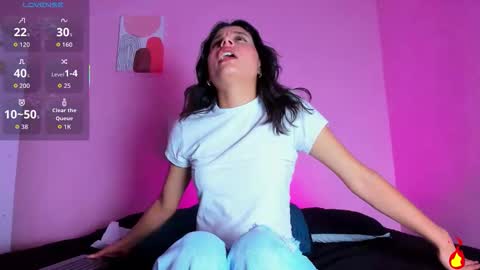 Snapshot of georgina_ferri_ chatting on November 19, 2025, 5:13 pm GEORGINA FERRI online show from November 19, 2025, 5:13 pm