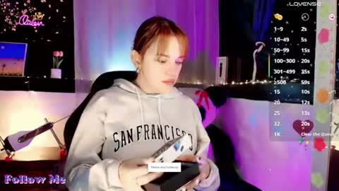 georgina_moschino online show from July 15, 2026, 5:12 am