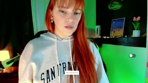 georgina_moschino online show from July 19, 2026, 5:22 am