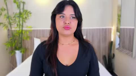 Snapshot of georginareyes chatting on July 13, 2026, 5:49 pm GeorginaReyes online show from July 13, 2026, 5:49 pm