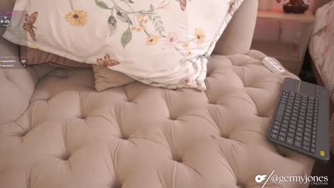 germaine_jones online show from September 18, 2025, 6:32 pm