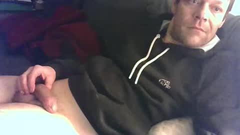 Snapshot of german33bi chatting on November 21, 2025, 3:05 am German33FFM1 online show from November 21, 2025, 3:05 am