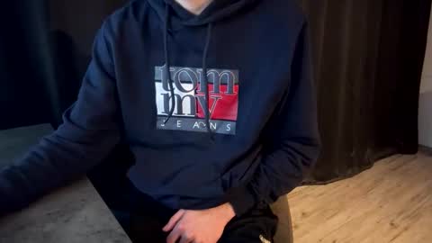 Snapshot of germanboy91565 chatting on December 15, 2025, 9:08 pm germanboy91565 online show from December 15, 2025, 9:08 pm