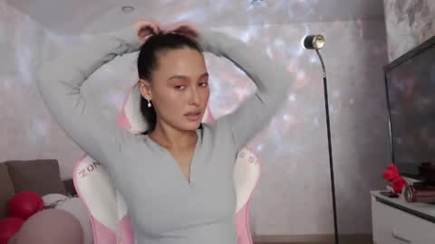 Germiona online show from April 8, 2026, 3:28 am