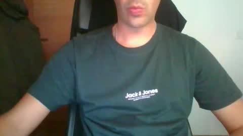 geronimo_2 online show from November 21, 2025, 12:59 pm