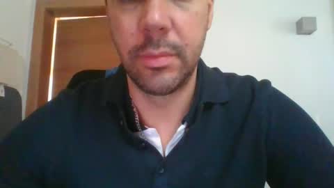 geronimo_2 online show from January 6, 2026, 9:46 am