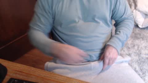 Snapshot of gethoggy chatting on December 21, 2024, 6:55 pm gethoggy online show from December 21, 2024, 6:55 pm