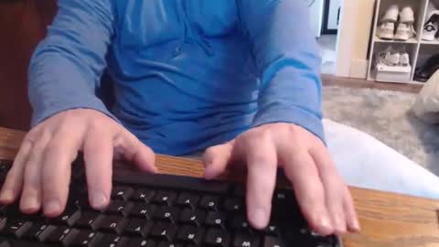 Snapshot of gethoggy chatting on February 22, 2026, 4:49 pm gethoggy online show from February 22, 2026, 4:49 pm