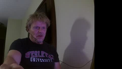 Snapshot of gethyn chatting on January 1, 2025, 7:09 am Gethyn online show from January 1, 2025, 7:09 am