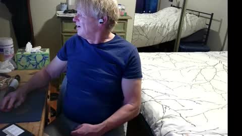 Snapshot of gethyn chatting on October 12, 2025, 2:32 am Gethyn online show from October 12, 2025, 2:32 am