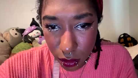 ghastgirlt_t online show from December 16, 2025, 8:47 pm