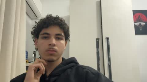 ghilassss online show from March 14, 2026, 1:49 pm