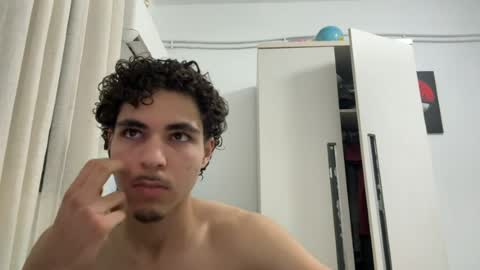 Snapshot of ghilassss chatting on June 11, 2026, 5:22 pm ghilassss online show from June 11, 2026, 5:22 pm