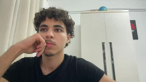 Snapshot of ghilassss chatting on June 24, 2026, 8:30 pm ghilassss online show from June 24, 2026, 8:30 pm