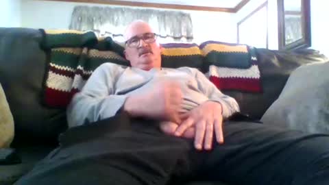 Snapshot of ghost2534 chatting on March 12, 2025, 10:28 pm ghost2534 online show from March 12, 2025, 10:28 pm