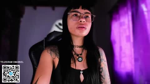 Sara online show from June 17, 2026, 1:56 pm