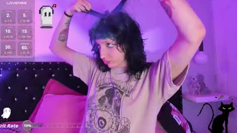 Snapshot of ghosty_doll chatting on October 29, 2025, 8:32 pm Allison online show from October 29, 2025, 8:32 pm