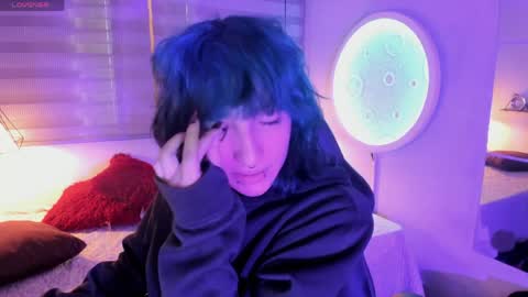 Allison  online show from April 21, 2026, 8:23 pm