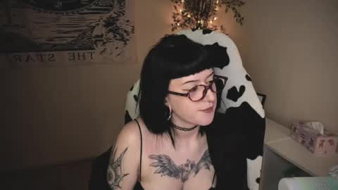 ghoticspectre online show from April 29, 2026, 5:30 pm