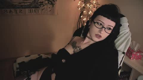 Snapshot of ghoticspectre chatting on June 1, 2026, 4:52 pm ghoticspectre online show from June 1, 2026, 4:52 pm