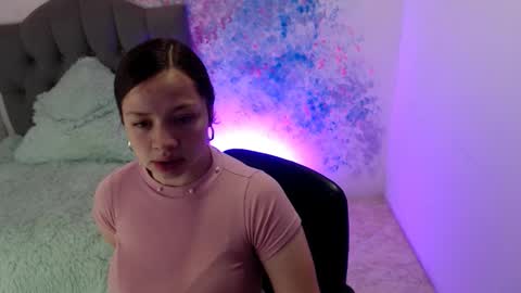 Snapshot of gia_atm chatting on March 8, 2025, 3:24 pm Gia atm online show from March 8, 2025, 3:24 pm