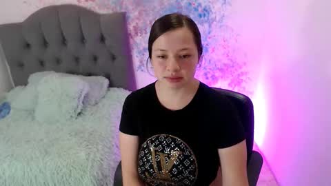 Snapshot of gia_atm chatting on September 9, 2025, 2:49 pm Gia atm online show from September 9, 2025, 2:49 pm