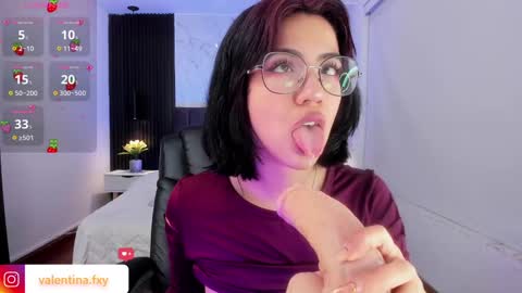 Gia online show from March 12, 2025, 5:35 am