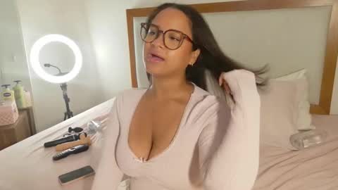 Snapshot of giablue20 chatting on May 12, 2026, 2:52 am Gianella online show from May 12, 2026, 2:52 am