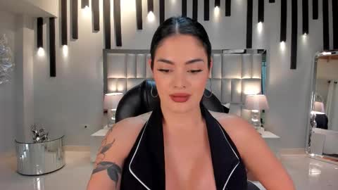 Gia Ferrera online show from December 22, 2025, 8:06 pm