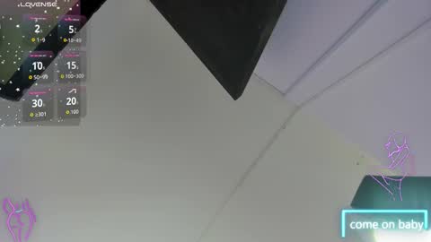 Gia  online show from November 8, 2025, 5:23 pm